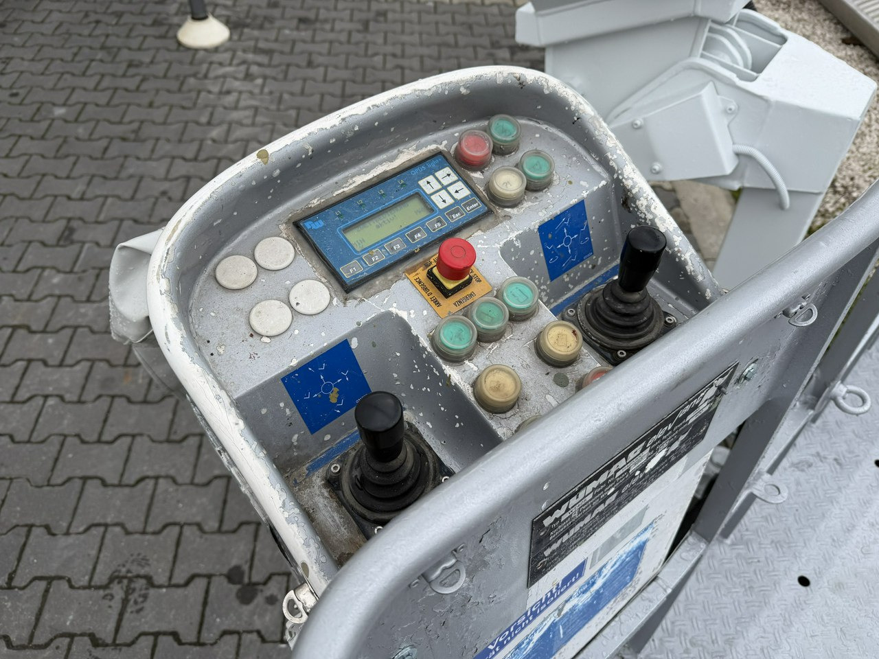Lizing MAN 18.284 4x4 Zwyżka WUMAG WT 425 Podnośnik Koszowy MAN 18.284 4x4 Zwyżka WUMAG WT 425 Podnośnik Koszowy: slika 33