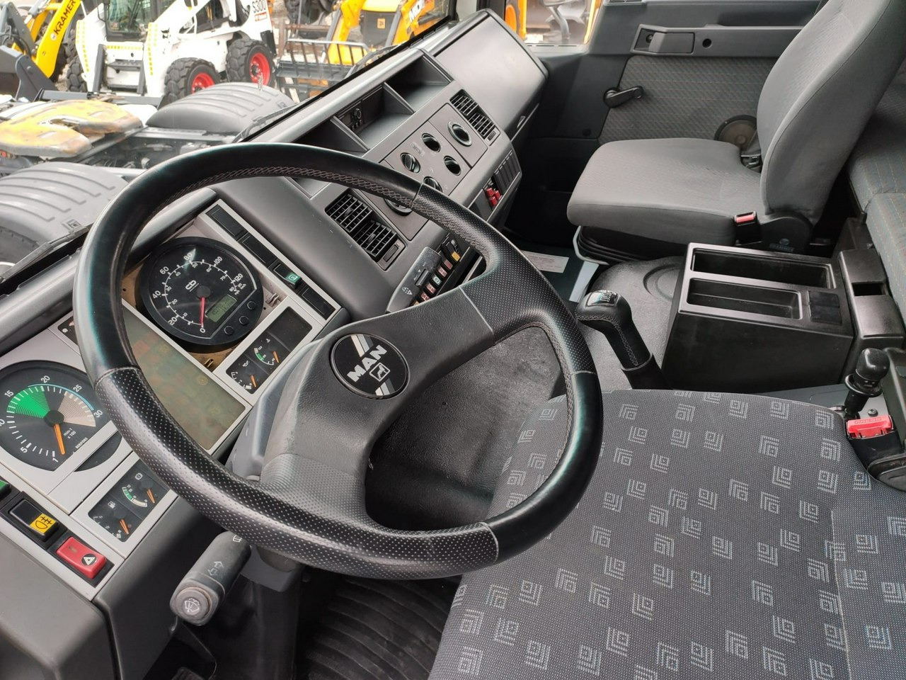 Lizing MAN 18.284 4x4 Zwyżka WUMAG WT 425 Podnośnik Koszowy MAN 18.284 4x4 Zwyżka WUMAG WT 425 Podnośnik Koszowy: slika 38