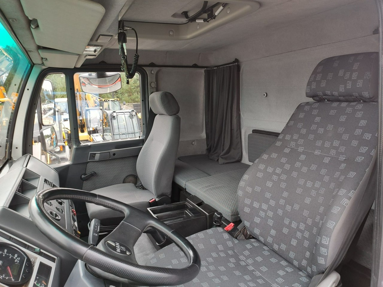 Lizing MAN 18.284 4x4 Zwyżka WUMAG WT 425 Podnośnik Koszowy MAN 18.284 4x4 Zwyżka WUMAG WT 425 Podnośnik Koszowy: slika 41