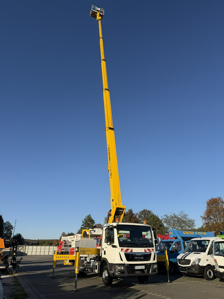 MAN TGL 7.150 Zwyżka Ruthmann T330 33-Metry w bok 21m Mały przebieg - Vazdušna platforma montirana na kamion: slika 3 MAN TGL 7.150 Zwyżka Ruthmann T330 33-Metry w bok 21m Mały przebieg - Vazdušna platforma montirana na kamion: slika 3