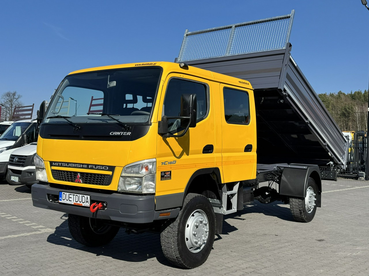 Mitsubishi Canter Fuso 4x4 17C18D 4.9/180KM Wywrotka 3-stronna - Istovarivač: slika 3 Mitsubishi Canter Fuso 4x4 17C18D 4.9/180KM Wywrotka 3-stronna - Istovarivač: slika 3