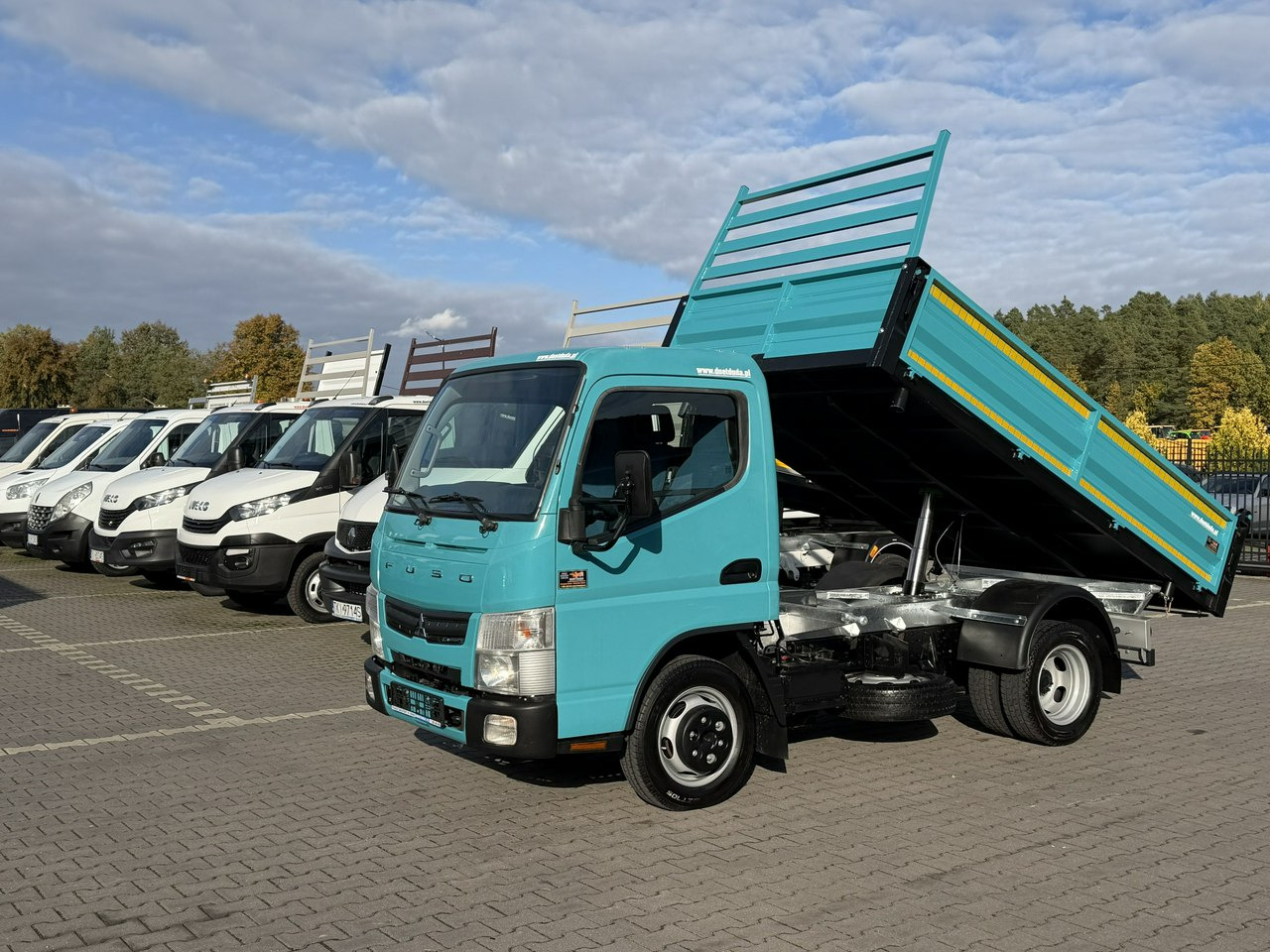 Mitsubishi Canter - Dostavno vozilo kiper: slika 1 Mitsubishi Canter - Dostavno vozilo kiper: slika 1
