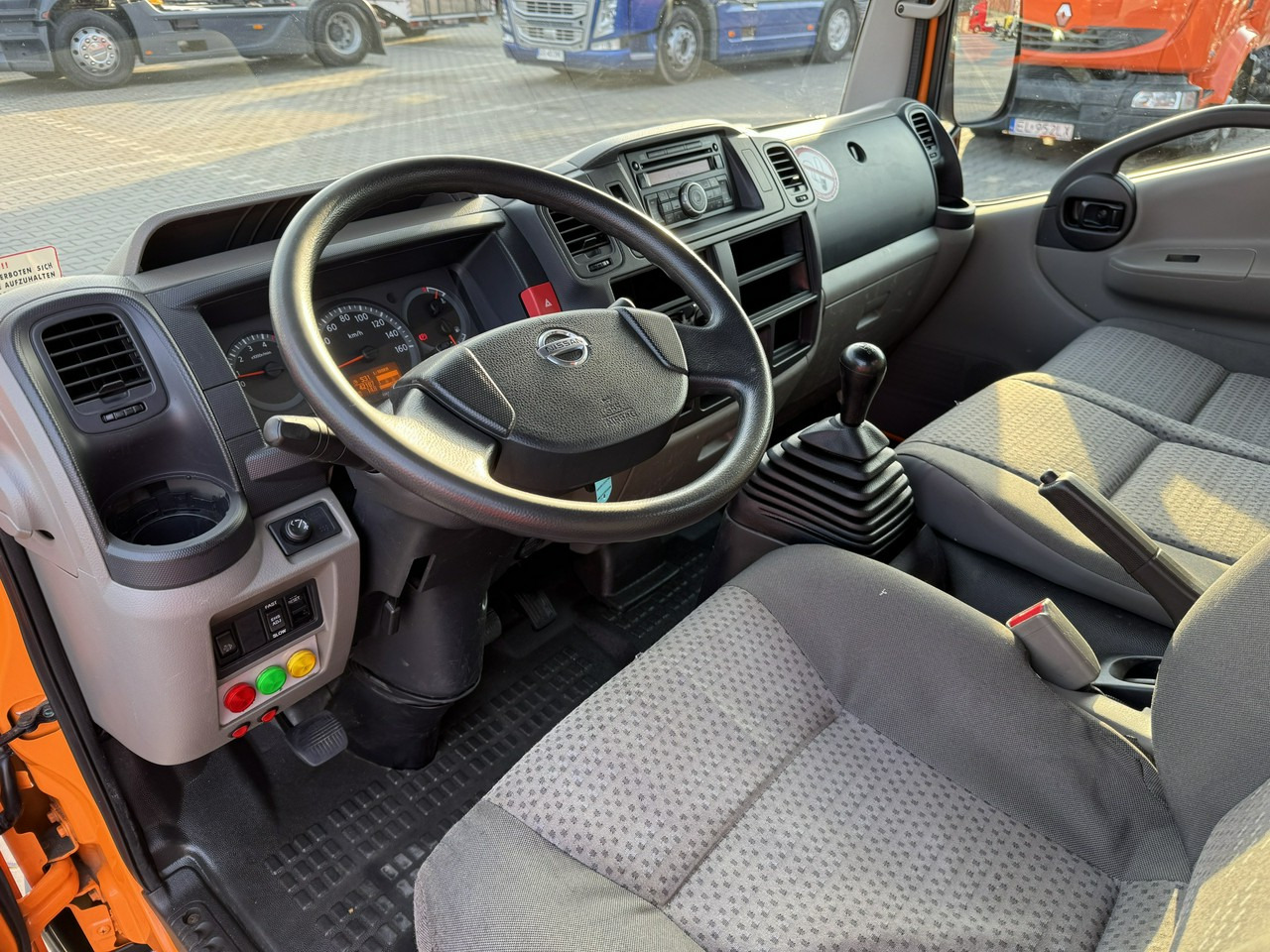 Lizing Nissan Cabstar Nissan Cabstar: slika 29 Lizing Nissan Cabstar Nissan Cabstar: slika 29