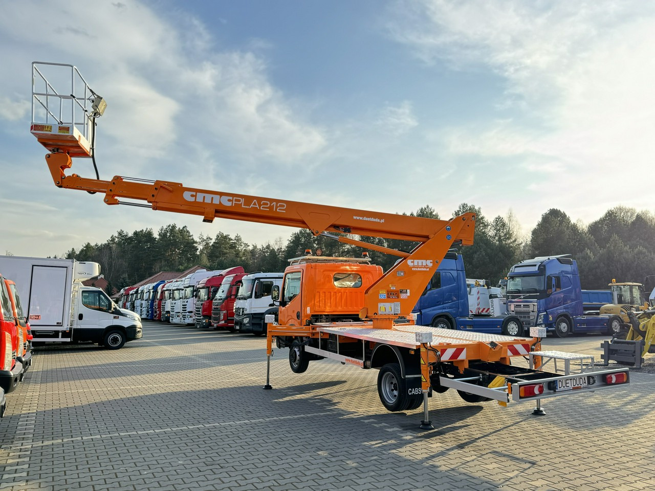 Lizing Nissan Cabstar Nissan Cabstar: slika 19 Lizing Nissan Cabstar Nissan Cabstar: slika 19