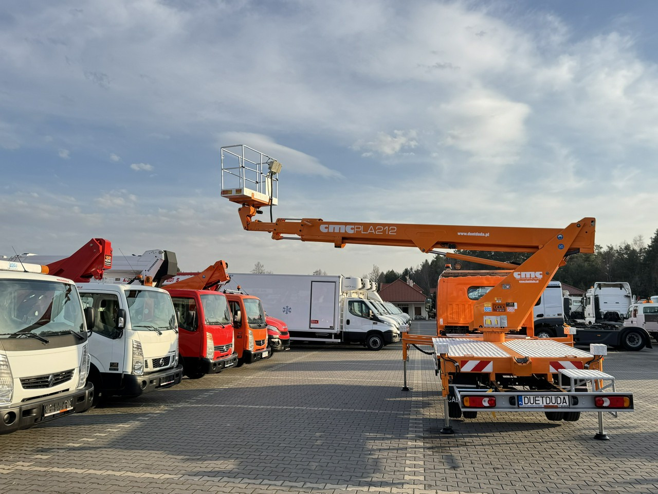 Lizing Nissan Cabstar Nissan Cabstar: slika 27 Lizing Nissan Cabstar Nissan Cabstar: slika 27