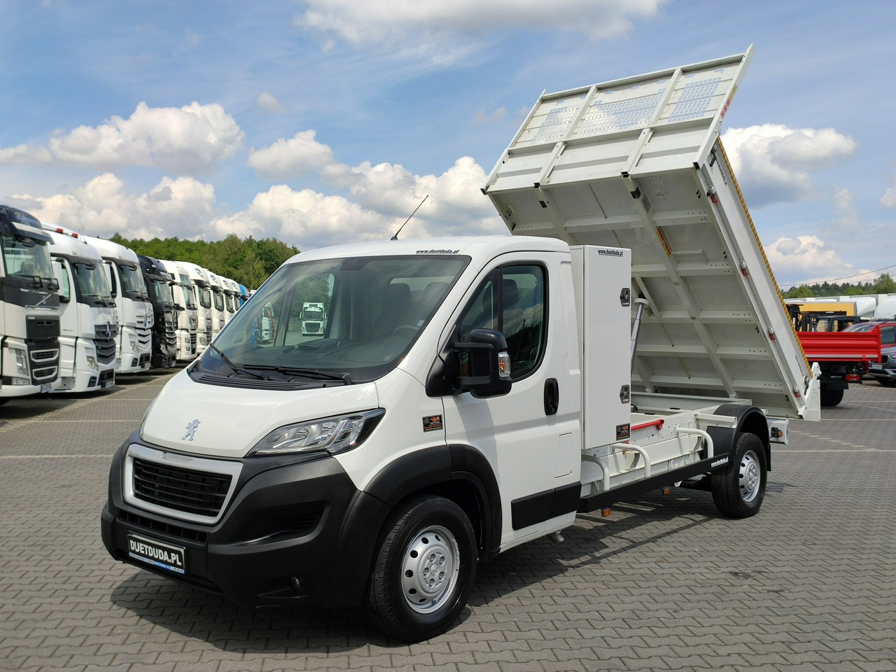 Peugeot Boxer - Dostavno vozilo kiper: slika 1 Peugeot Boxer - Dostavno vozilo kiper: slika 1