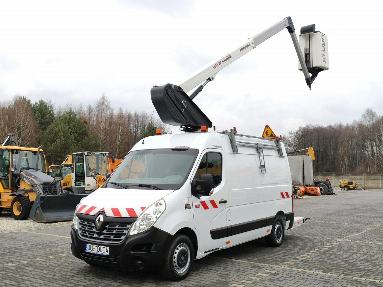 Vazdušna platforma montirana na kamion Renault Master: slika 6