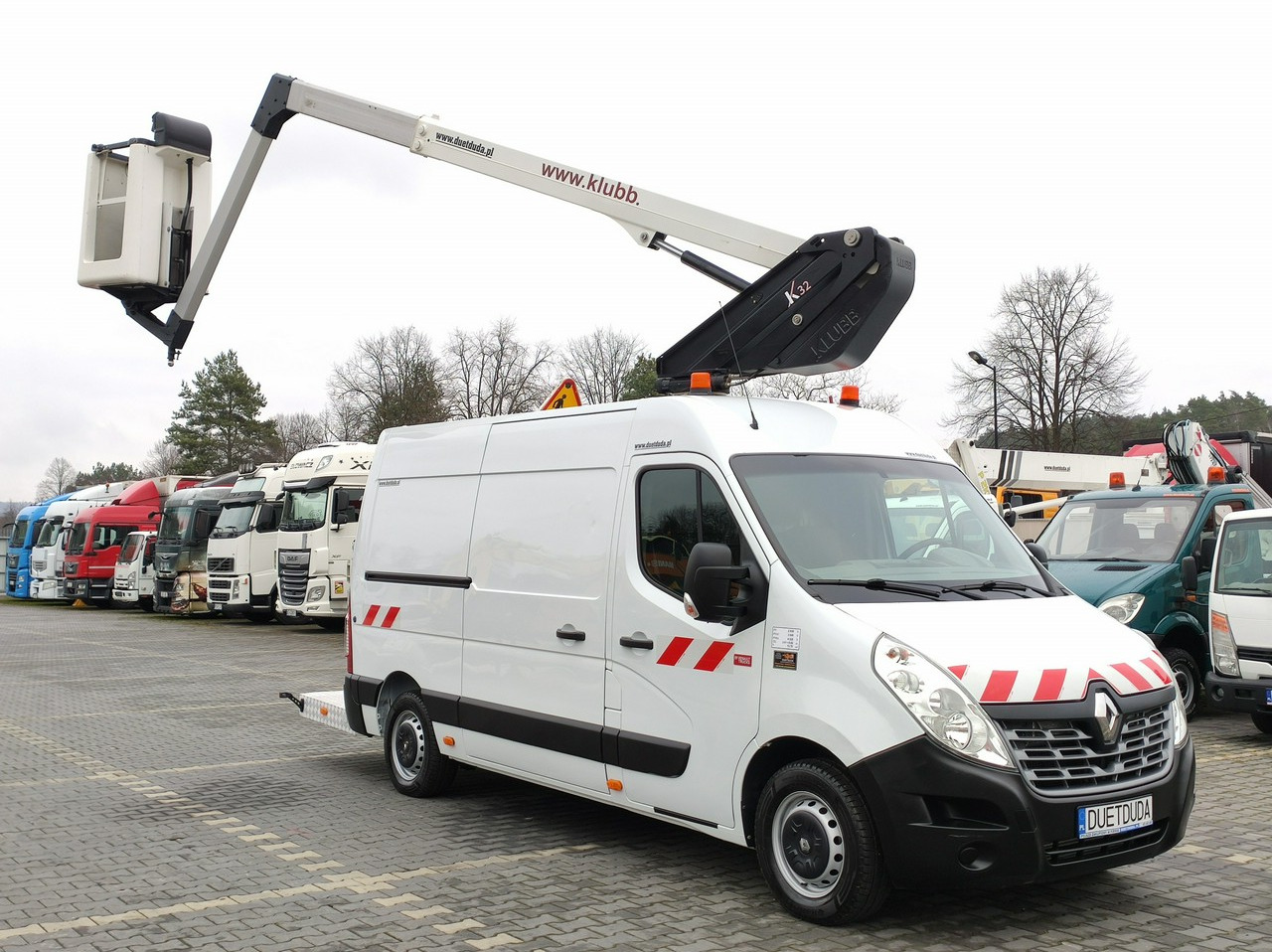 Vazdušna platforma montirana na kamion Renault Master: slika 10