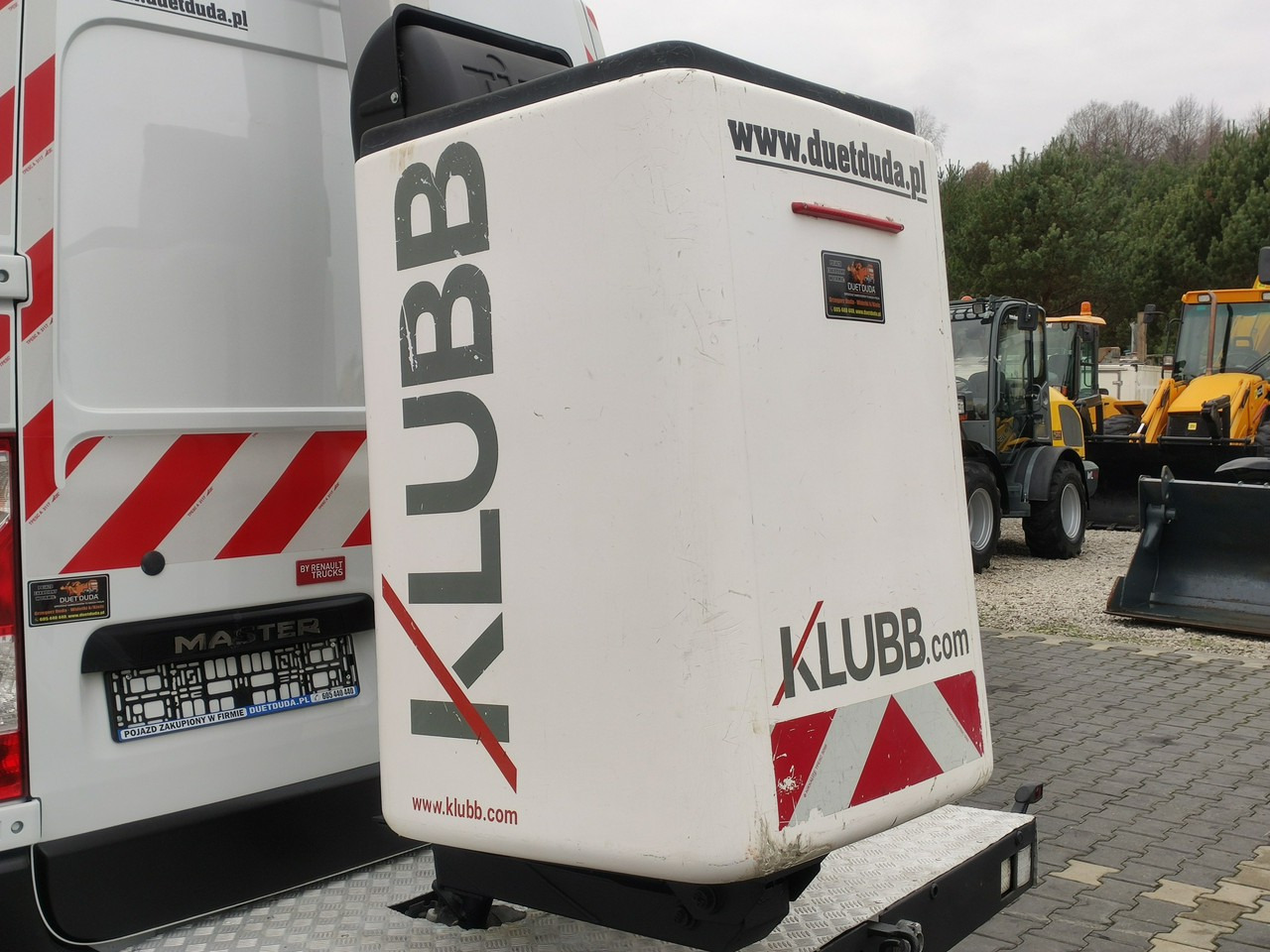 Vazdušna platforma montirana na kamion Renault Master: slika 26