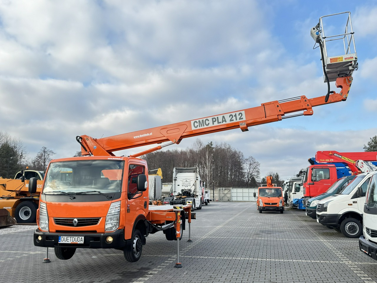 Renault Maxity - Vazdušna platforma montirana na kamion: slika 4 Renault Maxity - Vazdušna platforma montirana na kamion: slika 4