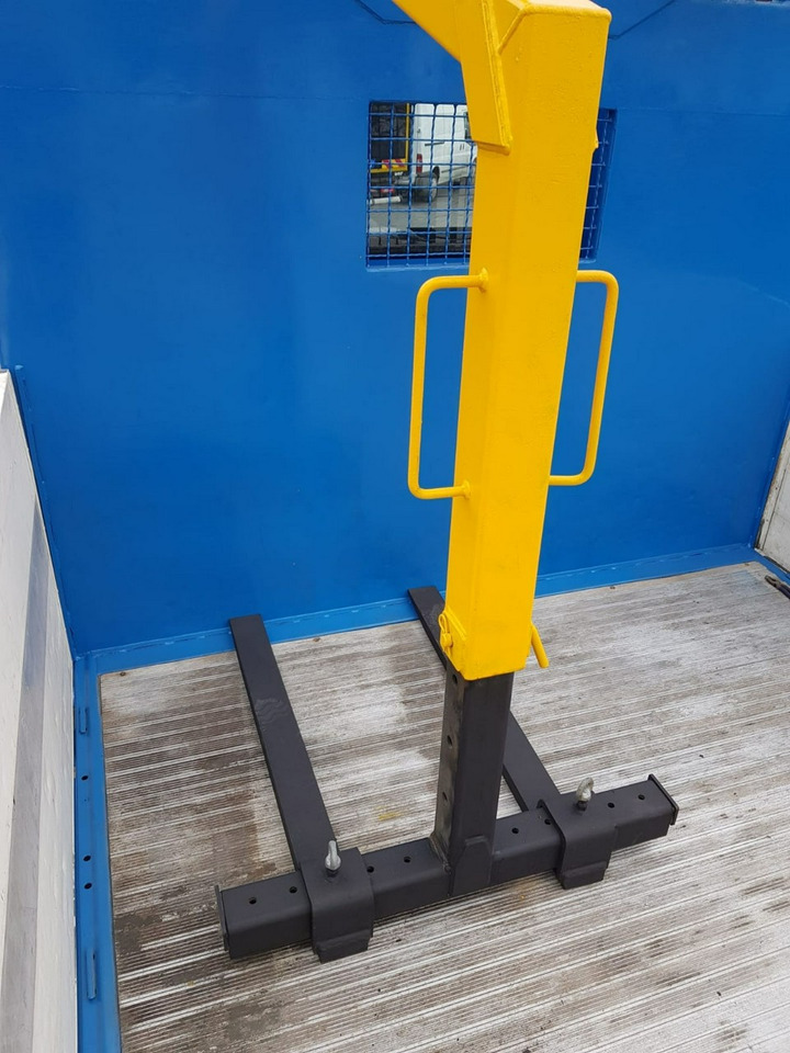 Kamion sa tovarnim sandukom, Kamion sa dizalicom Scania R 400 LB 6x2 HDS Budowlanka Widły Oś Skrętna Super Stan: slika 13