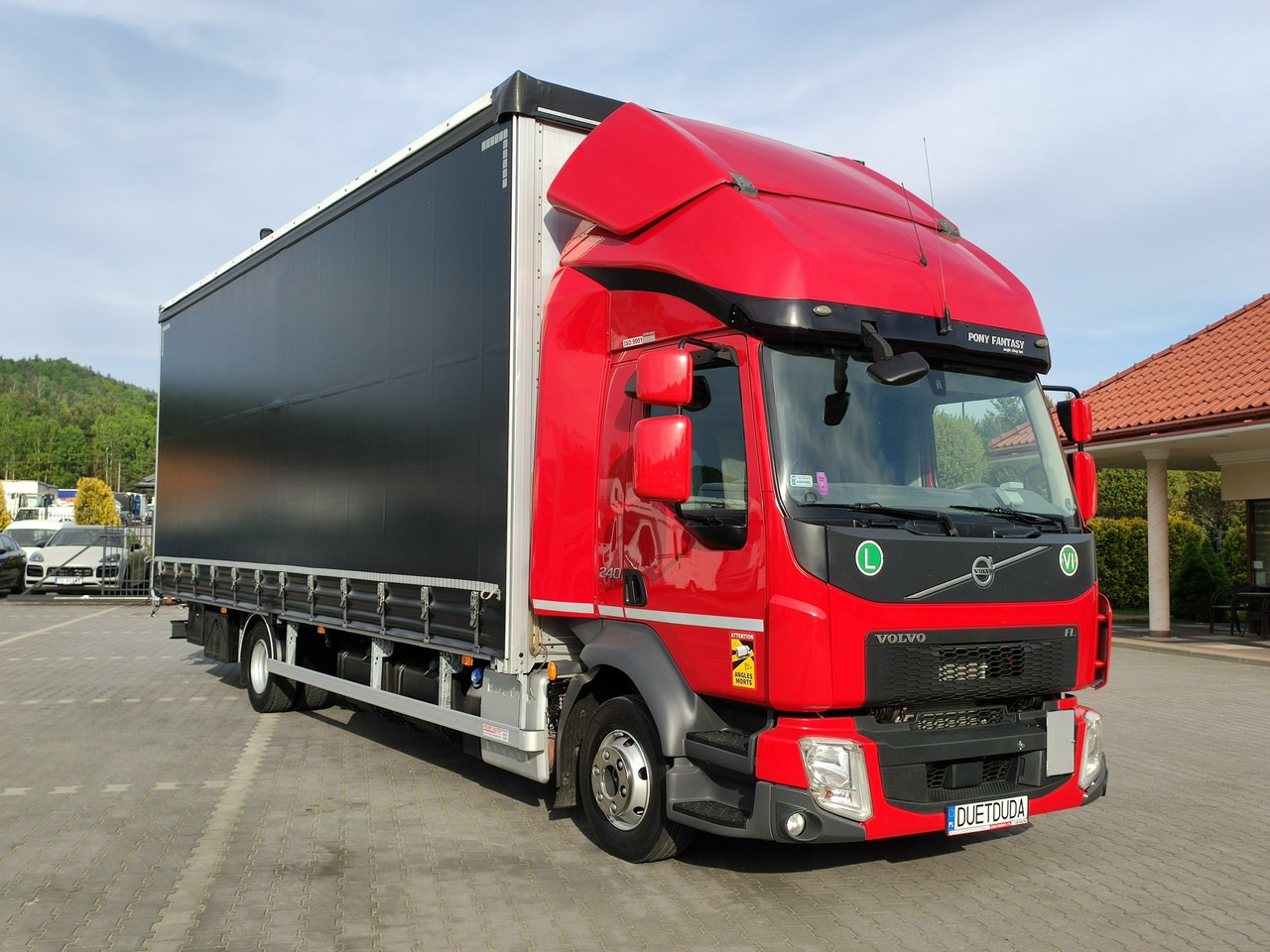 Volvo FL12.240 E6 Firana Tył Drzwi Dach Zsuwany Bogato Wyposażony !!! - Kamion sa ceradom: slika 3 Volvo FL12.240 E6 Firana Tył Drzwi Dach Zsuwany Bogato Wyposażony !!! - Kamion sa ceradom: slika 3