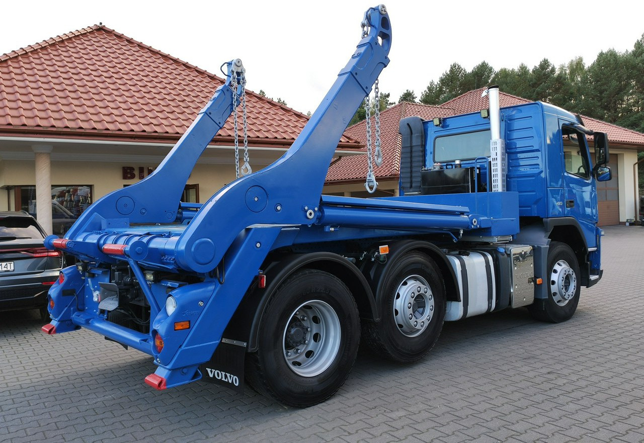 Volvo FM 410 E5 Bramowiec Hakowiec 6x2 Oś Skrętna / Podnoszona Automat - Kamion za utovaranje kontejnera: slika 4 Volvo FM 410 E5 Bramowiec Hakowiec 6x2 Oś Skrętna / Podnoszona Automat - Kamion za utovaranje kontejnera: slika 4