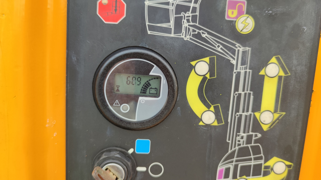 Jarbolna penjajuća platforma JLG TOUCAN 10 E: slika 8 Jarbolna penjajuća platforma JLG TOUCAN 10 E: slika 8