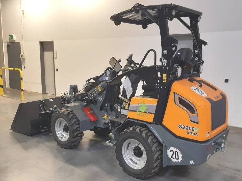 Giant G 2200 E X-Tra Elektro / electric - Mini utovarivač: slika 3 Giant G 2200 E X-Tra Elektro / electric - Mini utovarivač: slika 3