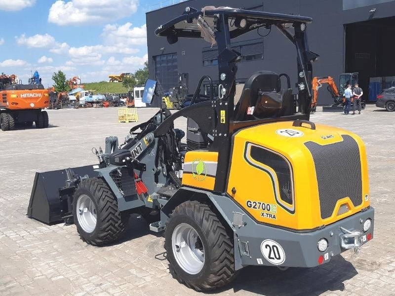 Giant G 2700 E X-Tra Elektro / electric - Mini utovarivač: slika 3 Giant G 2700 E X-Tra Elektro / electric - Mini utovarivač: slika 3