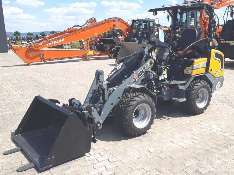 Giant G 2700 E X-Tra Elektro / electric - Mini utovarivač: slika 2 Giant G 2700 E X-Tra Elektro / electric - Mini utovarivač: slika 2