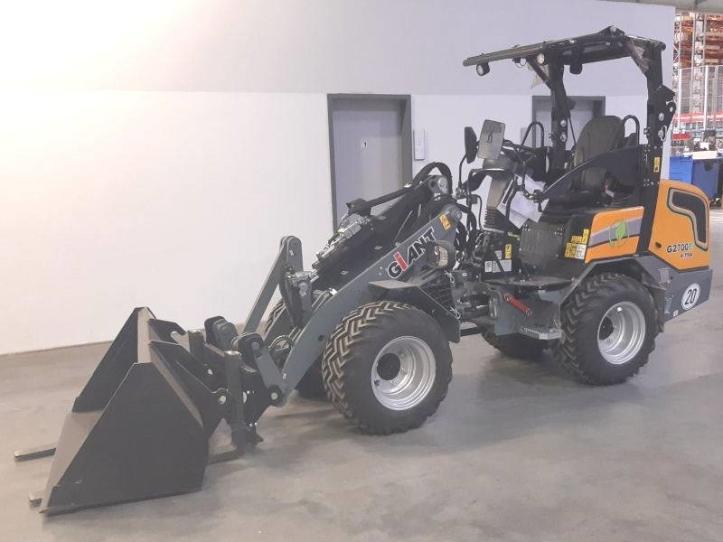 Giant G 2700 E X-Tra Elektro / electric - Mini utovarivač: slika 2 Giant G 2700 E X-Tra Elektro / electric - Mini utovarivač: slika 2