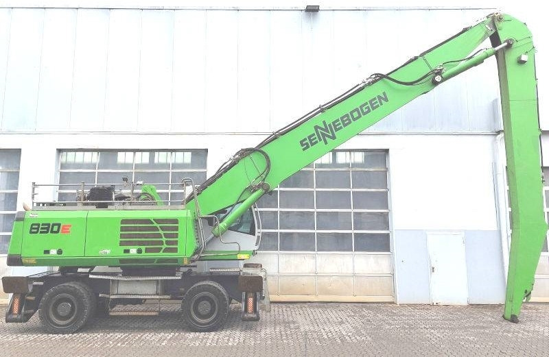 Sennebogen 830 E  - Bager za obradu otpada/ Industrije: slika 5 Sennebogen 830 E  - Bager za obradu otpada/ Industrije: slika 5