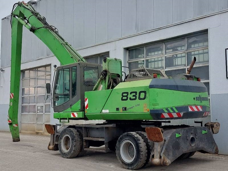 Sennebogen 830  - Bager za obradu otpada/ Industrije: slika 3 Sennebogen 830  - Bager za obradu otpada/ Industrije: slika 3