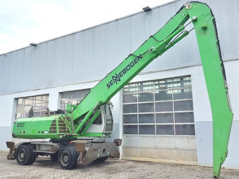 Sennebogen 830  - Bager za obradu otpada/ Industrije: slika 4 Sennebogen 830  - Bager za obradu otpada/ Industrije: slika 4