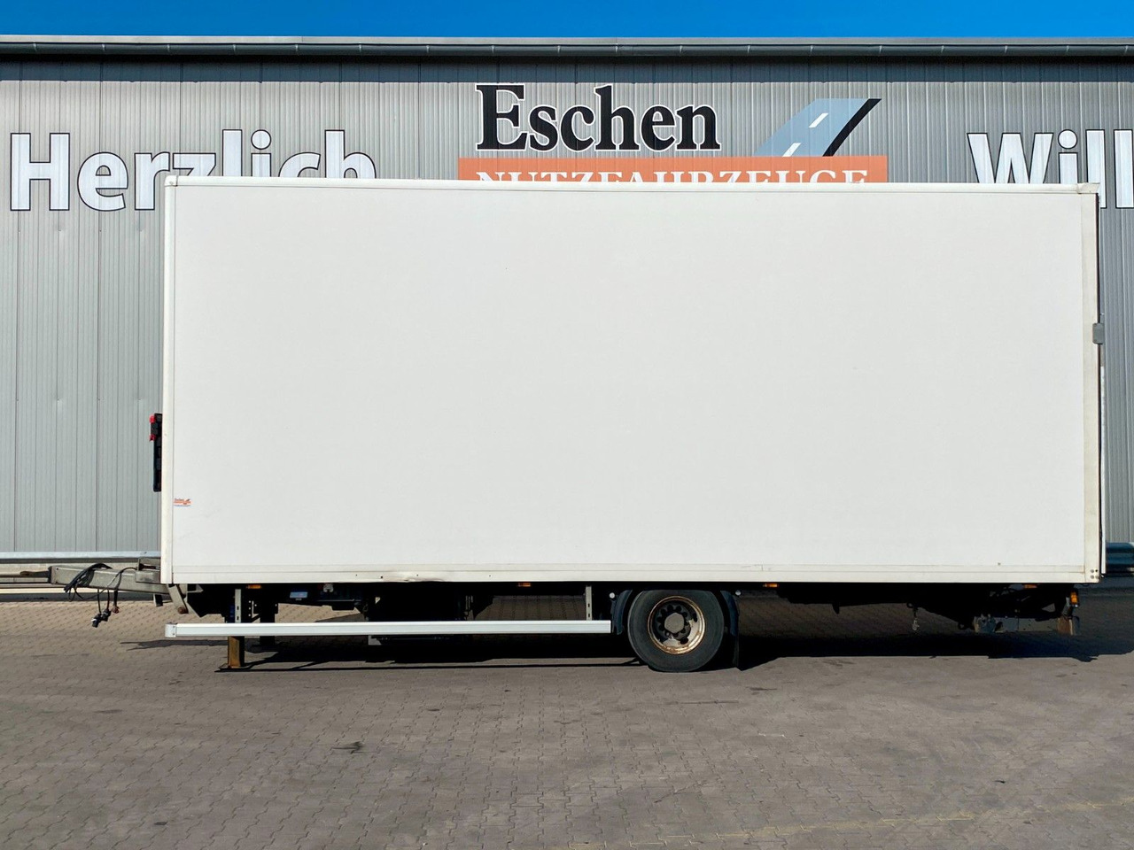 Ackermann Z-KA-F 105/76 | Dautel LBW*Zwillingsreifen*EBS Ackermann Z-KA-F 105/76 | Dautel LBW*Zwillingsreifen*EBS - Prikolica sa zatvorenim sandukom: slika 2 Ackermann Z-KA-F 105/76 | Dautel LBW*Zwillingsreifen*EBS Ackermann Z-KA-F 105/76 | Dautel LBW*Zwillingsreifen*EBS - Prikolica sa zatvorenim sandukom: slika 2