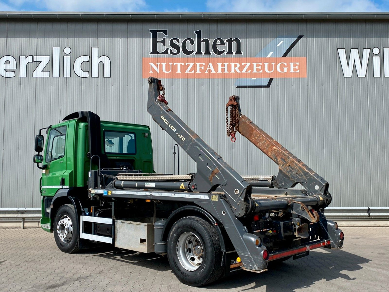 DAF CF 370 | MEILLER AK 12 Tele mit Funk*Klima*AHK - Istovarivač: slika 4 DAF CF 370 | MEILLER AK 12 Tele mit Funk*Klima*AHK - Istovarivač: slika 4