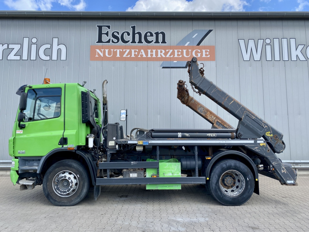 DAF CF 85.360 - Kamion za utovaranje kontejnera: slika 3 DAF CF 85.360 - Kamion za utovaranje kontejnera: slika 3
