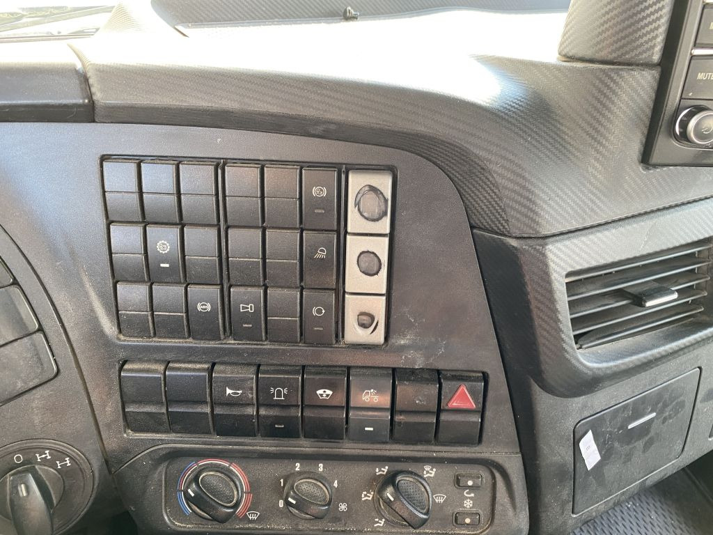Mikser za beton Iveco Trakker AD 340 TB 400/8x4 | 9m³ Liebherr*Navi*AC: slika 8