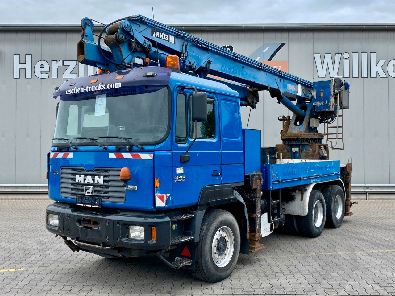 MAN 27.464 6x4 | MKG HMK 350a 2L*FUNK*Retarder*AHK MAN 27.464 6x4 | MKG HMK 350a 2L*FUNK*Retarder*AHK - Kamion sa dizalicom: slika 1 MAN 27.464 6x4 | MKG HMK 350a 2L*FUNK*Retarder*AHK MAN 27.464 6x4 | MKG HMK 350a 2L*FUNK*Retarder*AHK - Kamion sa dizalicom: slika 1