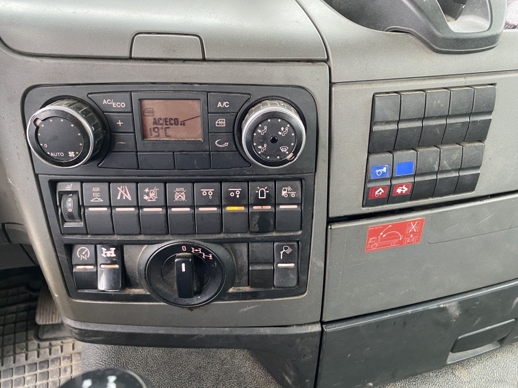 Lizing MAN TGS 26.400 6x4 H-4 BL MAN TGS 26.400 6x4 H-4 BL: slika 11