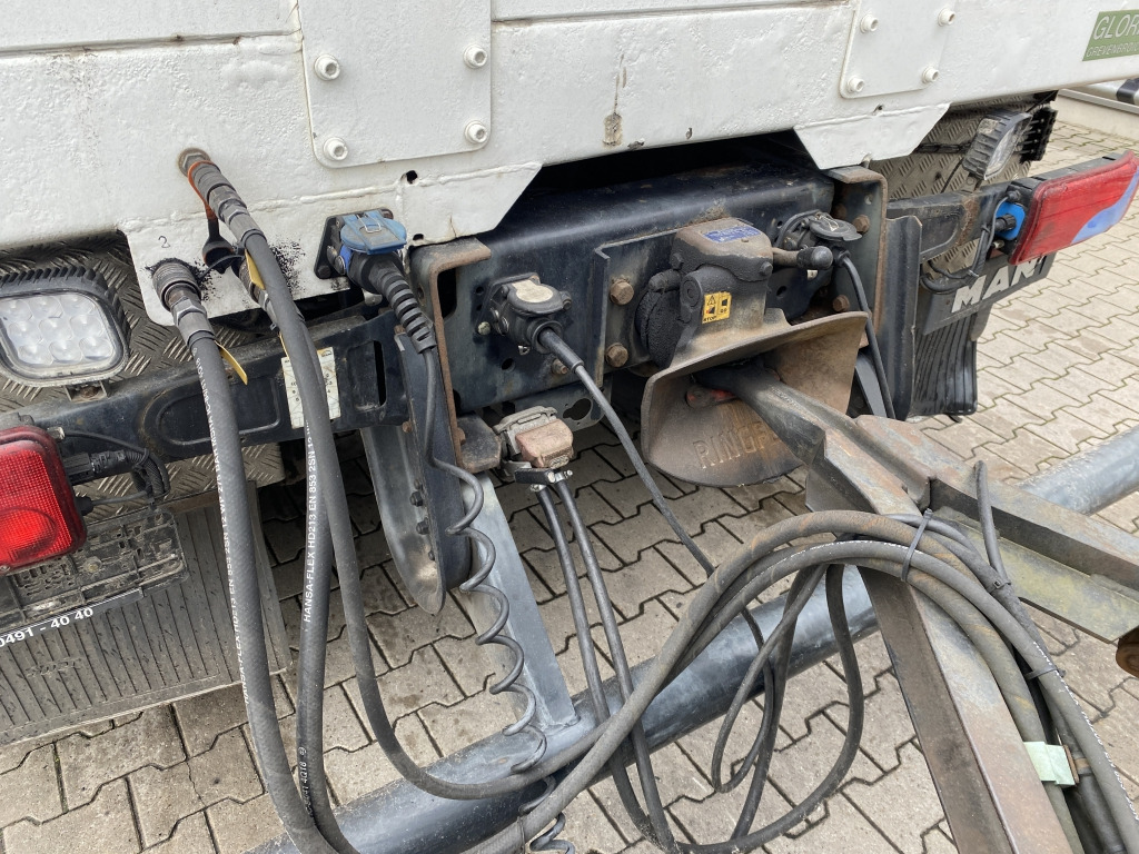 Kamion sa zatvorenim sandukom MAN TGS 41.540 8x4 BB Eichfahrzeug: slika 6 Kamion sa zatvorenim sandukom MAN TGS 41.540 8x4 BB Eichfahrzeug: slika 6