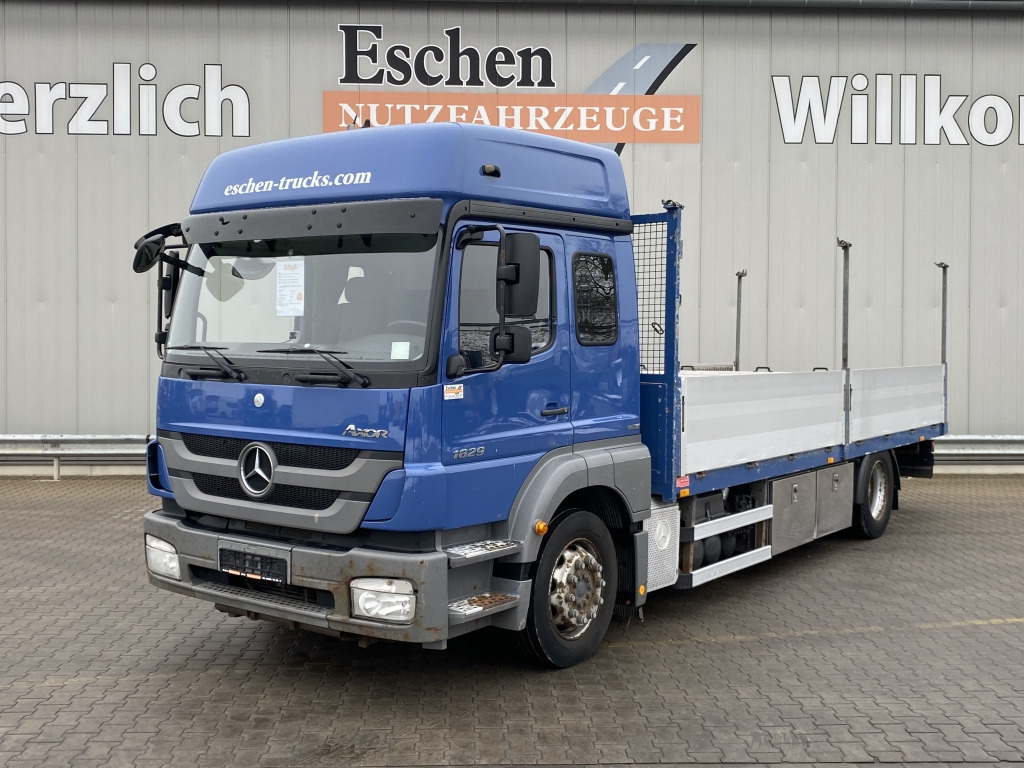 Mercedes-Benz 1829 LL Axor - Kamion sa tovarnim sandukom: slika 1 Mercedes-Benz 1829 LL Axor - Kamion sa tovarnim sandukom: slika 1