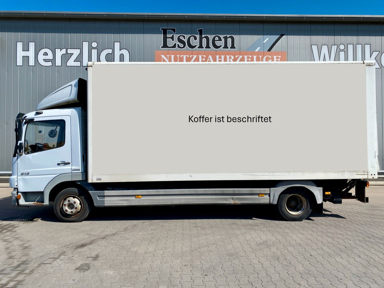 Mercedes-Benz 818 Atego | MBB LBW 1,00to.*3x Sitze*AHK*Teppich - Dostavno vozilo sa zatvorenim sandukom: slika 2 Mercedes-Benz 818 Atego | MBB LBW 1,00to.*3x Sitze*AHK*Teppich - Dostavno vozilo sa zatvorenim sandukom: slika 2