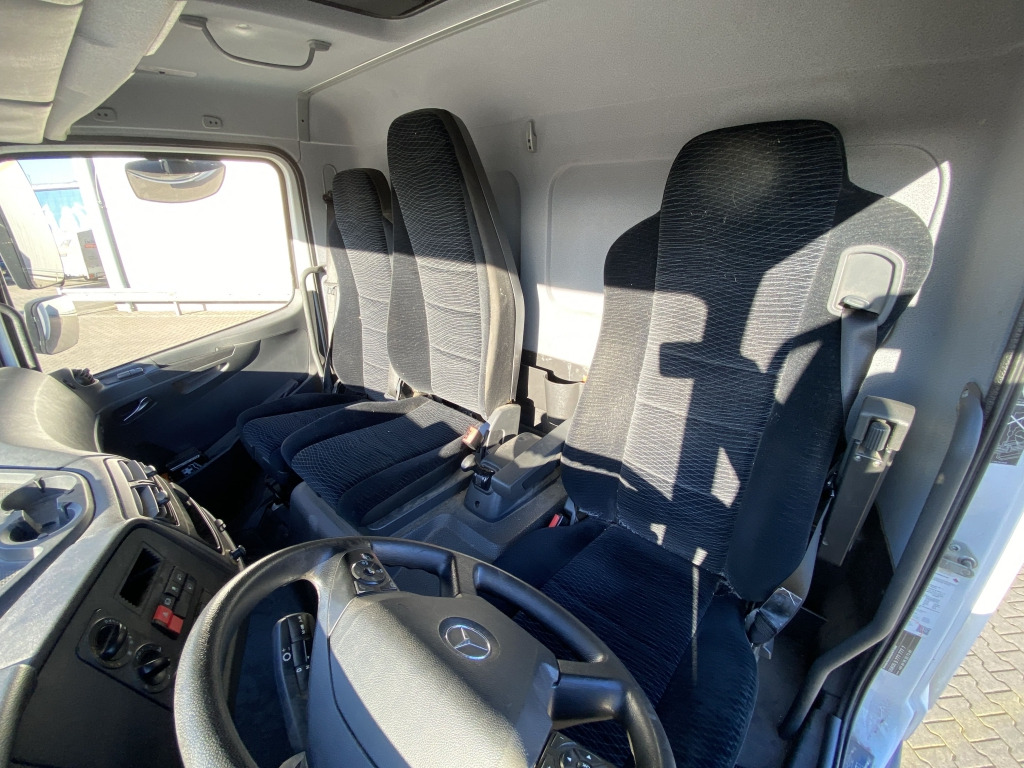 Mercedes-Benz 818 L Atego / BÄR-LBW - Kamion sa zatvorenim sandukom: slika 5 Mercedes-Benz 818 L Atego / BÄR-LBW - Kamion sa zatvorenim sandukom: slika 5