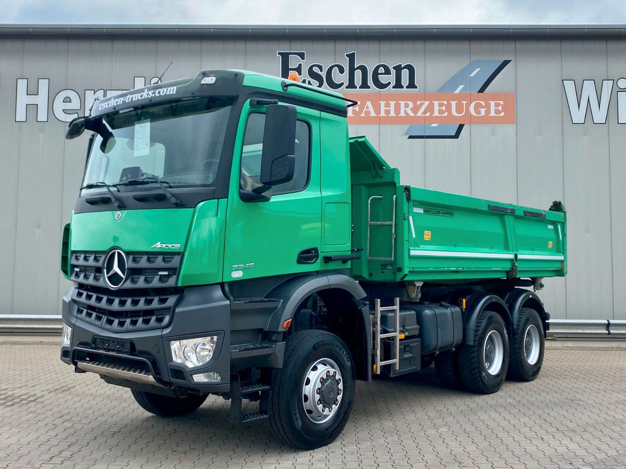 Mercedes-Benz Arocs 3345 6x6 | MEILLER*Bordmatik*Blatt*AHK+Oel - Istovarivač: slika 1 Mercedes-Benz Arocs 3345 6x6 | MEILLER*Bordmatik*Blatt*AHK+Oel - Istovarivač: slika 1