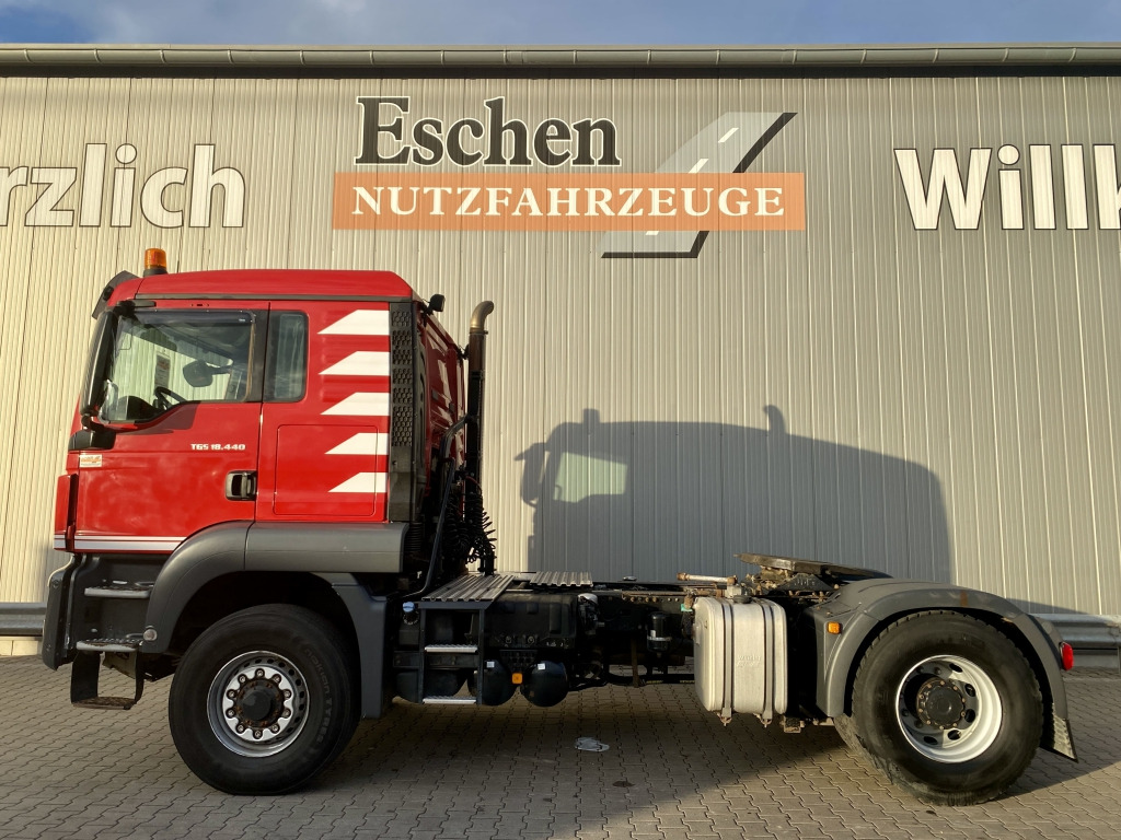 MAN 18.440 4x4 H BLS - Tegljač: slika 2 MAN 18.440 4x4 H BLS - Tegljač: slika 2