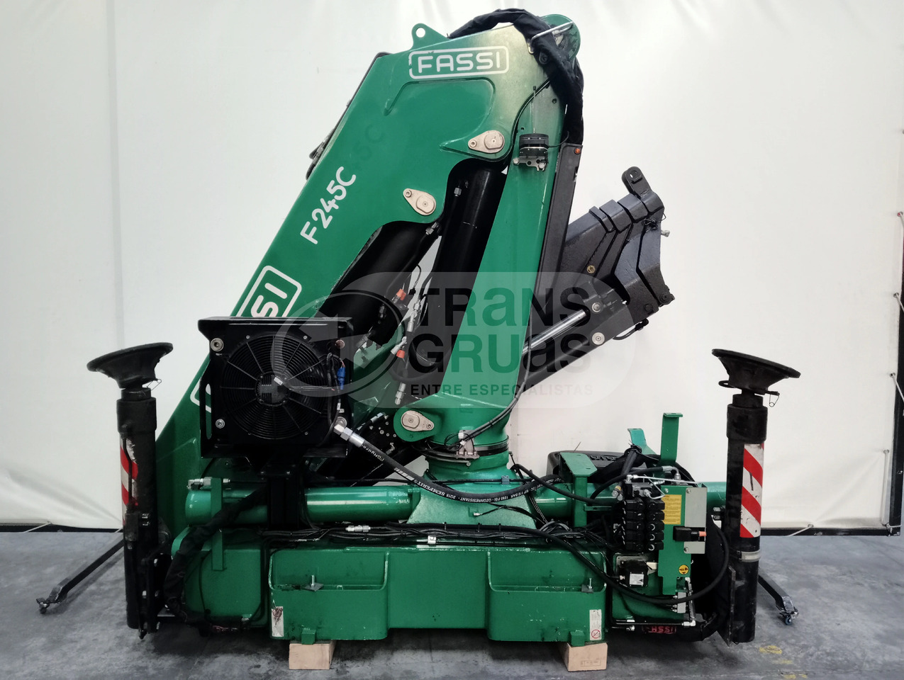 Grúa Fassi F245AC.0.24 E-ACTIVE - Kran za kamion za Kamion: slika 1 Grúa Fassi F245AC.0.24 E-ACTIVE - Kran za kamion za Kamion: slika 1