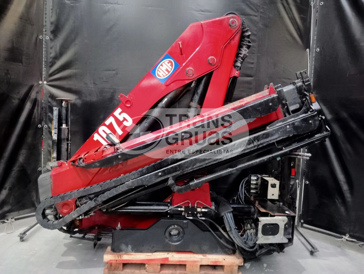 Grúa HMF 1075 K3 - Kran za kamion za Kamion: slika 1 Grúa HMF 1075 K3 - Kran za kamion za Kamion: slika 1