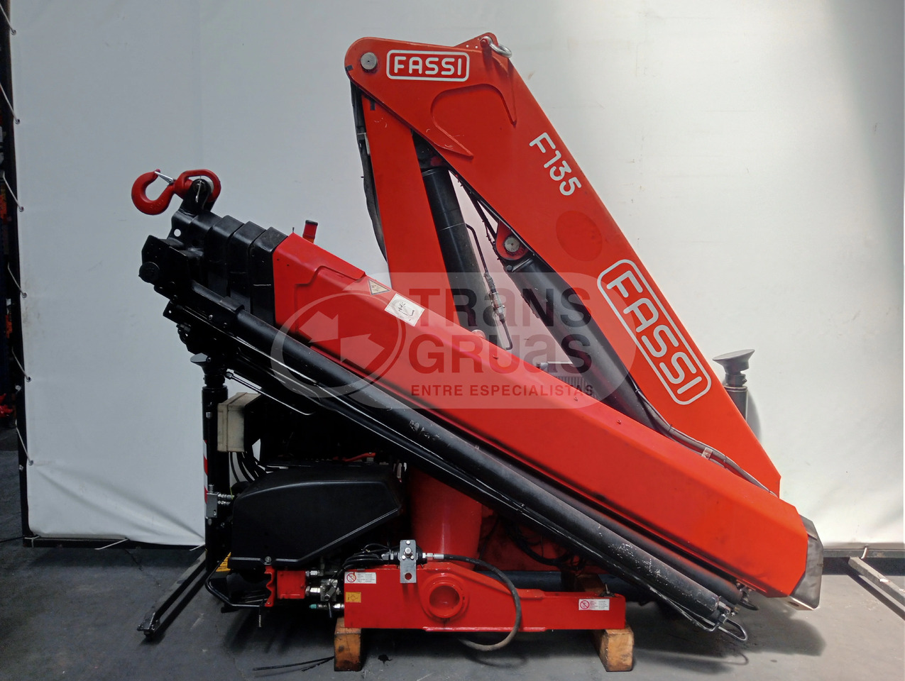 Grúa hidráulica Fassi F135A.0.25 E-ACTIVE - Kran za kamion: slika 1 Grúa hidráulica Fassi F135A.0.25 E-ACTIVE - Kran za kamion: slika 1