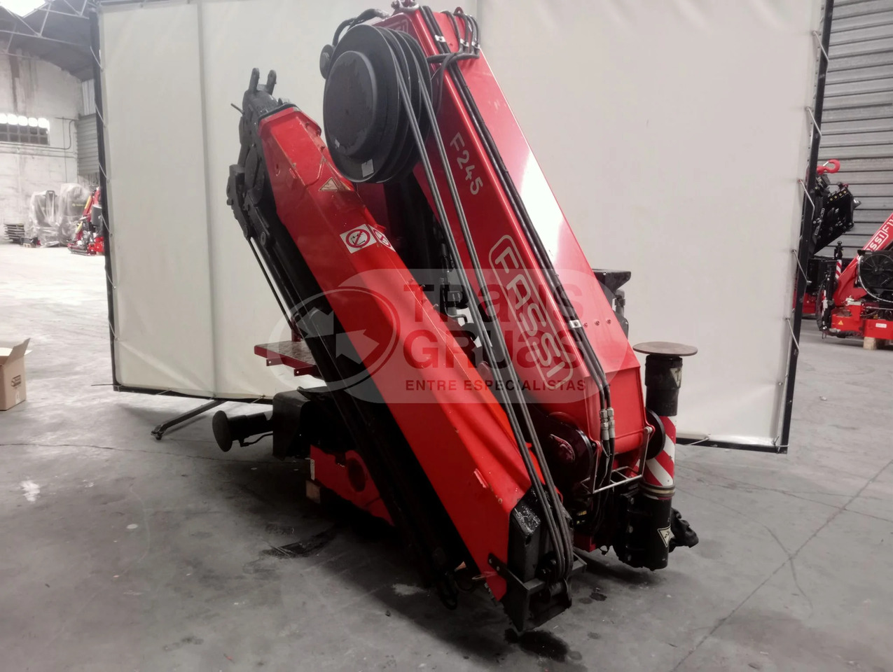 Grúa hidráulica Fassi F245A.2.26 E DYNAMIC - Kran za kamion: slika 4 Grúa hidráulica Fassi F245A.2.26 E DYNAMIC - Kran za kamion: slika 4