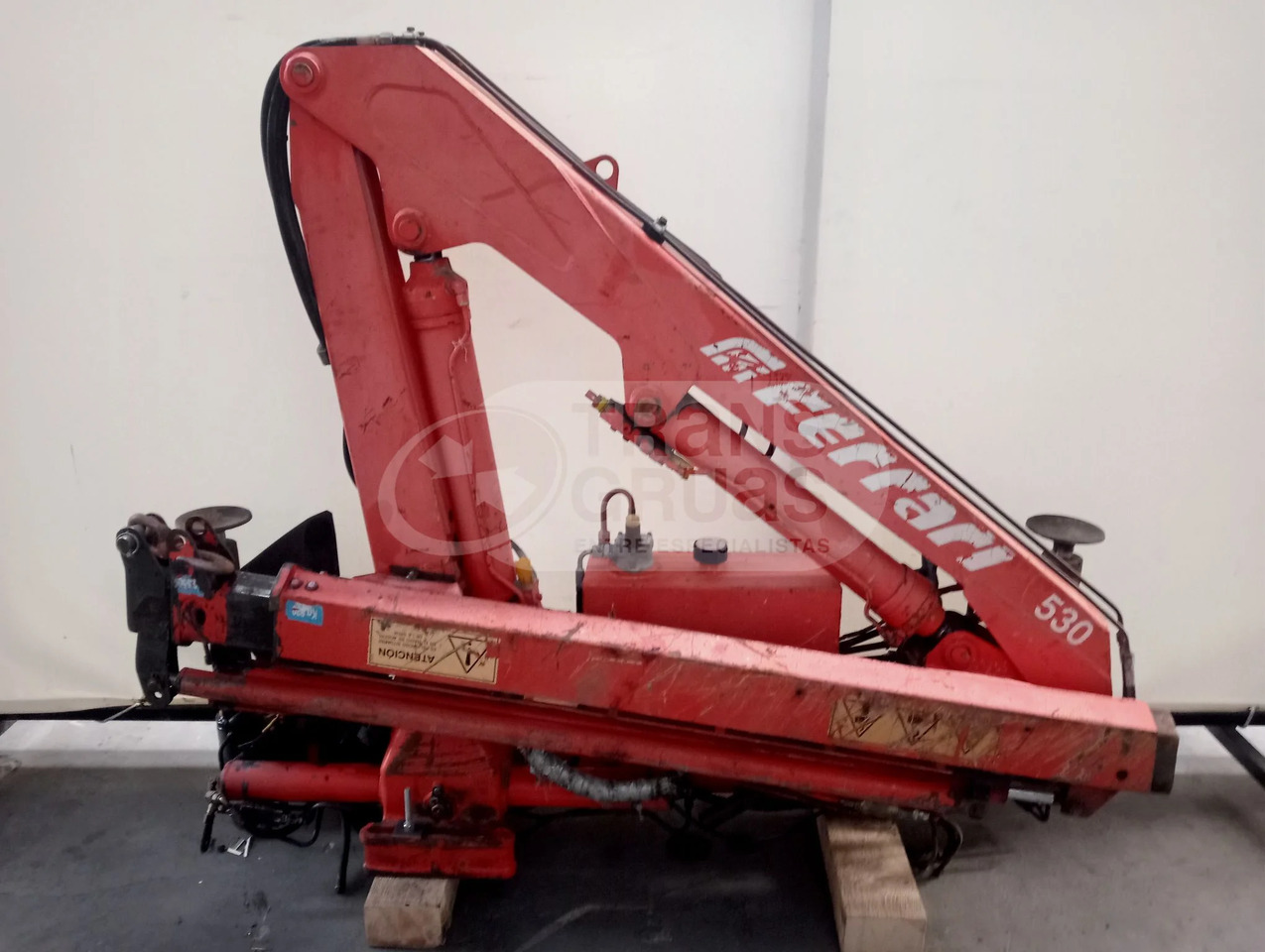 Kran za kamion Grúa hidráulica Ferrari F530: slika 1