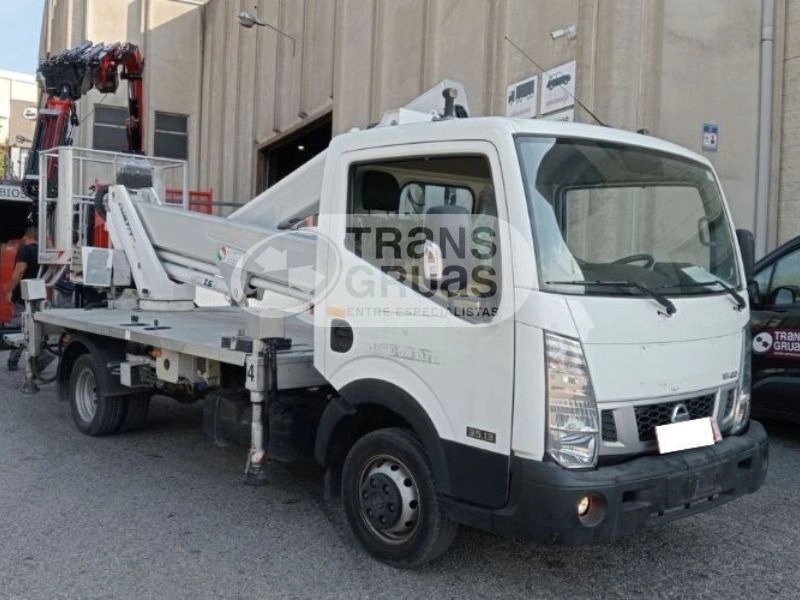 MULTITEL NISSAN NT 400 + MX 250 - Vazdušna platforma montirana na kamion: slika 1 MULTITEL NISSAN NT 400 + MX 250 - Vazdušna platforma montirana na kamion: slika 1