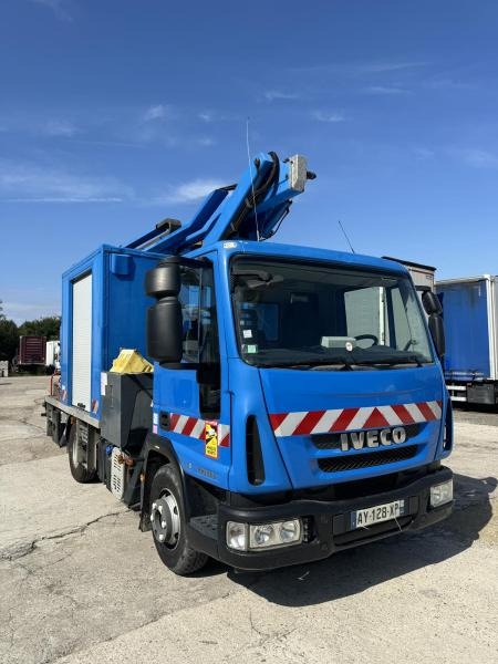 Iveco Eurocargo 100E18 - Vazdušna platforma montirana na kamion: slika 1 Iveco Eurocargo 100E18 - Vazdušna platforma montirana na kamion: slika 1
