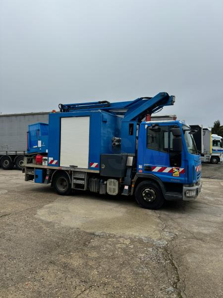 Iveco Eurocargo 100E19 - Vazdušna platforma montirana na kamion: slika 4 Iveco Eurocargo 100E19 - Vazdušna platforma montirana na kamion: slika 4