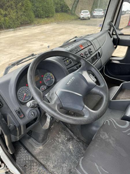 Iveco Eurocargo 160E30 - Hladnjača: slika 2 Iveco Eurocargo 160E30 - Hladnjača: slika 2