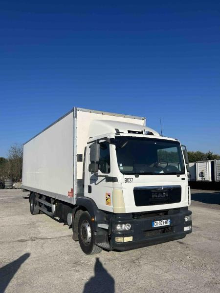 MAN TGM 18.250 - Kamion sa zatvorenim sandukom: slika 3 MAN TGM 18.250 - Kamion sa zatvorenim sandukom: slika 3