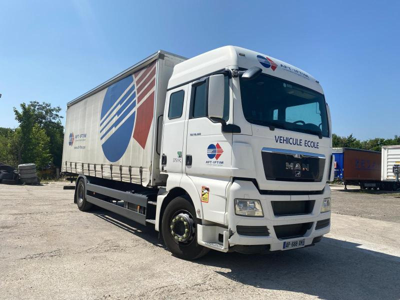 Kamion sa ceradom MAN TGX 18.360: slika 6