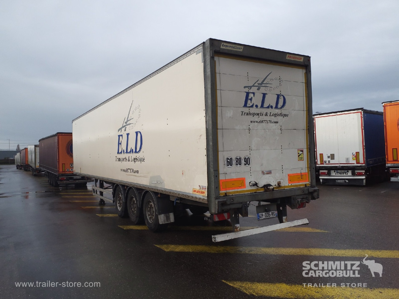 FRUEHAUF Dryfreight Standard Roller shutter door - Poluprikolica sa zatvorenim sandukom: slika 2 FRUEHAUF Dryfreight Standard Roller shutter door - Poluprikolica sa zatvorenim sandukom: slika 2