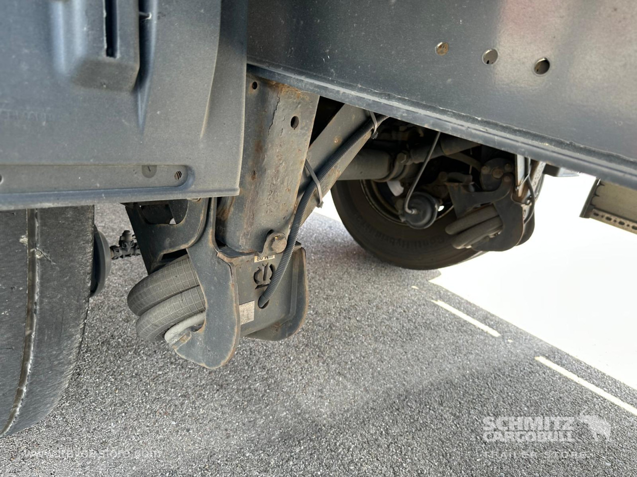 KRONE Curtainsider Dropside - Poluprikolica sa ceradom: slika 5 KRONE Curtainsider Dropside - Poluprikolica sa ceradom: slika 5